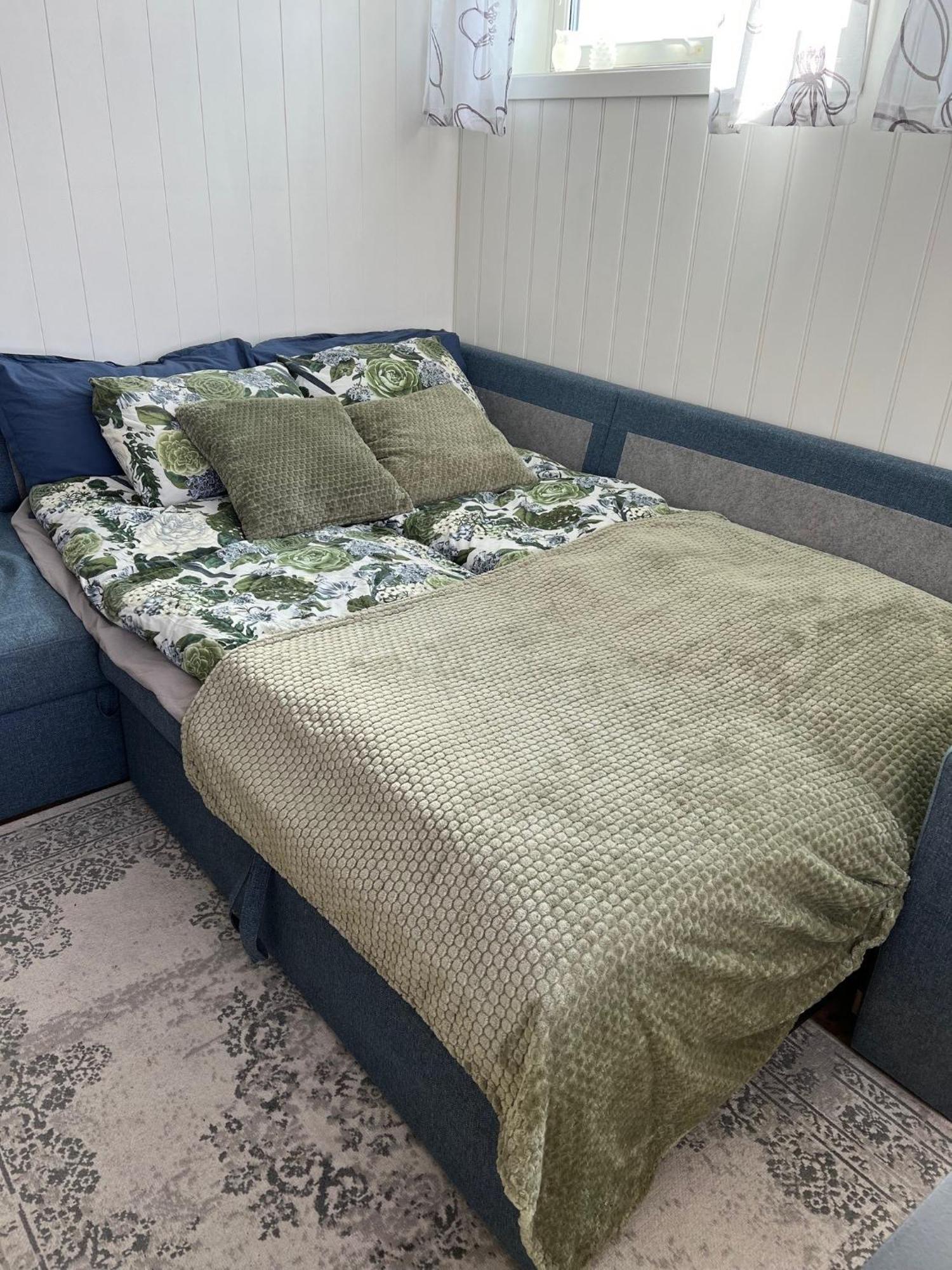 Apartment 2-roms I Med Parkering Og Naert Sentrum *